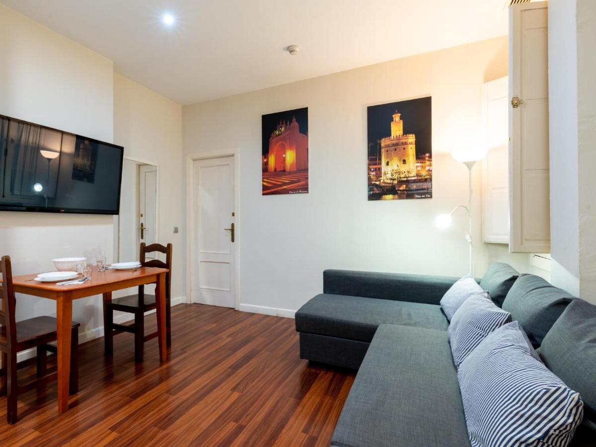 Holi-Rent Lumbreras Daire Sevilla Dış mekan fotoğraf