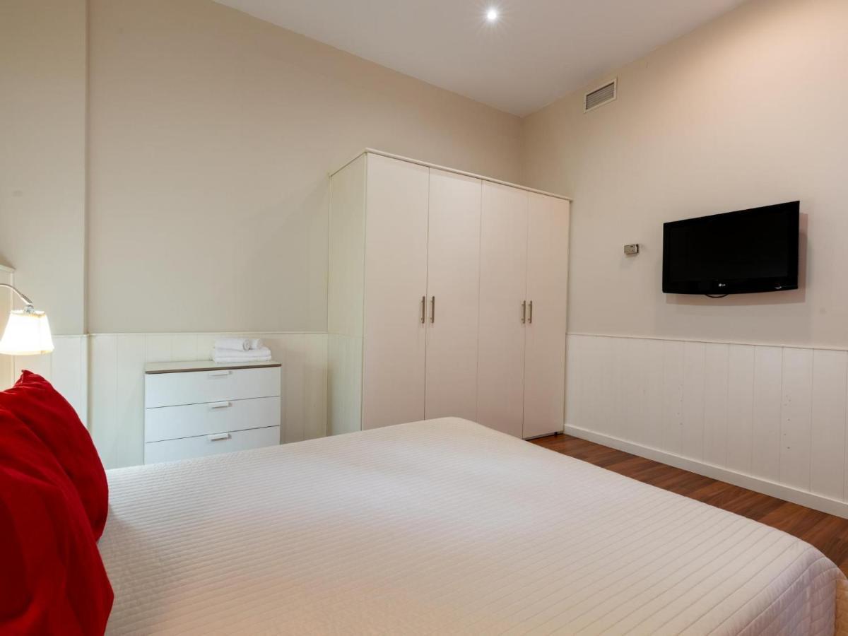 Holi-Rent Lumbreras Daire Sevilla Dış mekan fotoğraf